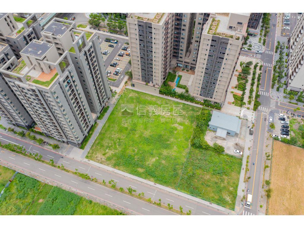 台中港特定區市鎮北段住四房屋室內格局與周邊環境