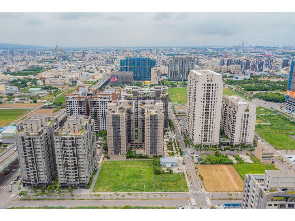 台中港特定區市鎮北段住四房屋室內格局與周邊環境