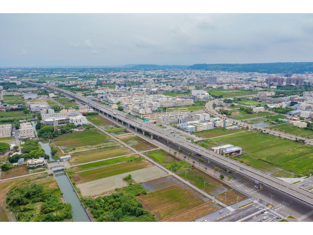 台中港特定區市鎮北段住四房屋室內格局與周邊環境