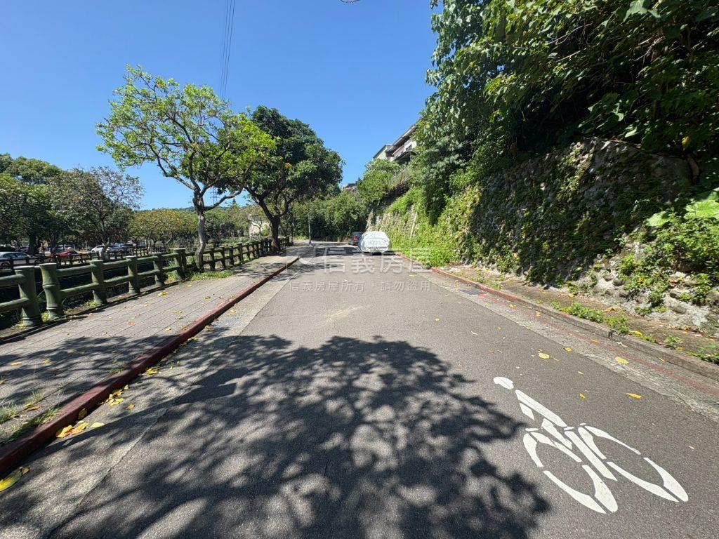 南港胡適庭院旁持分土地房屋室內格局與周邊環境