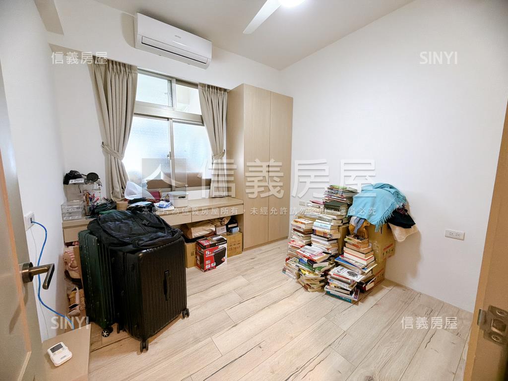 近捷運簡約風美兩房房屋室內格局與周邊環境