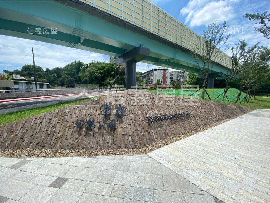 近捷運簡約風美兩房房屋室內格局與周邊環境