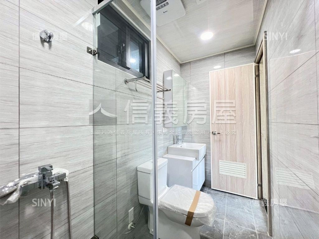 快樂家！近家樂福美三房Ｅ房屋室內格局與周邊環境