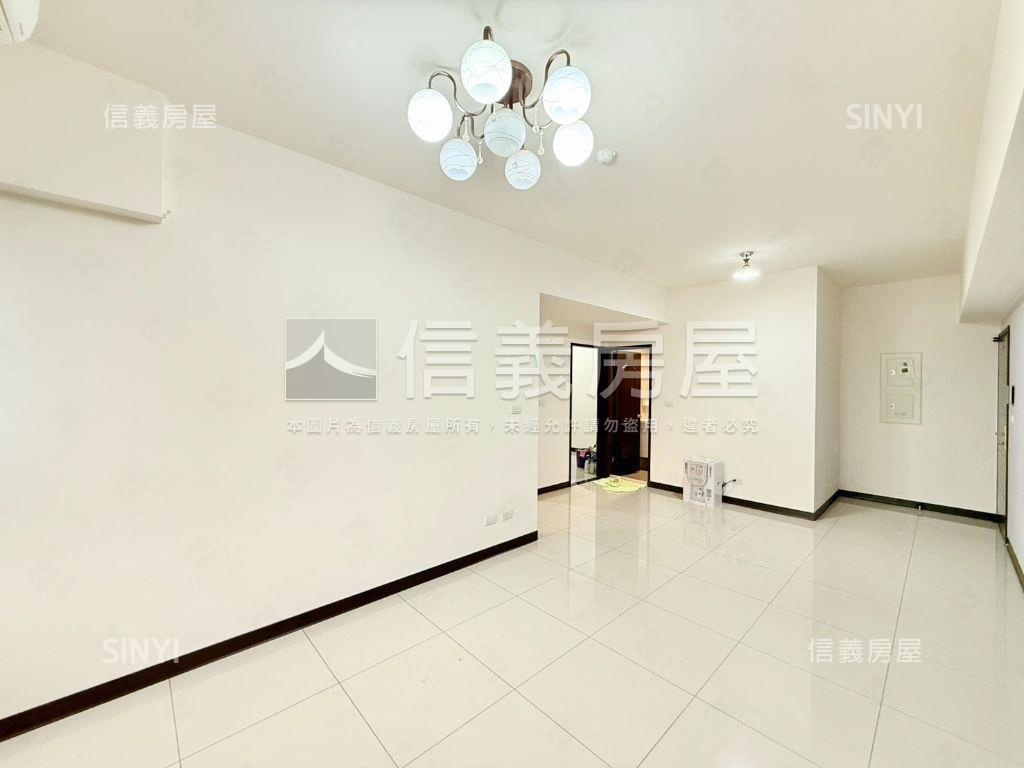 Ａ１７雲詠面中庭兩房房屋室內格局與周邊環境