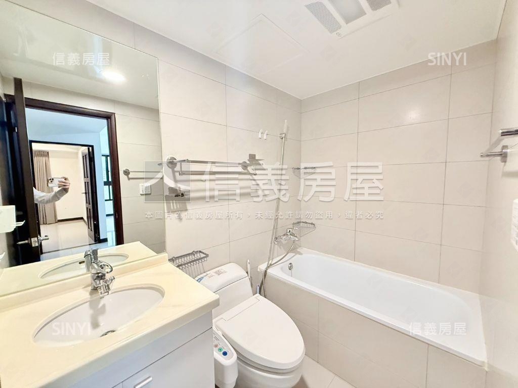 Ａ１７雲詠面中庭兩房房屋室內格局與周邊環境