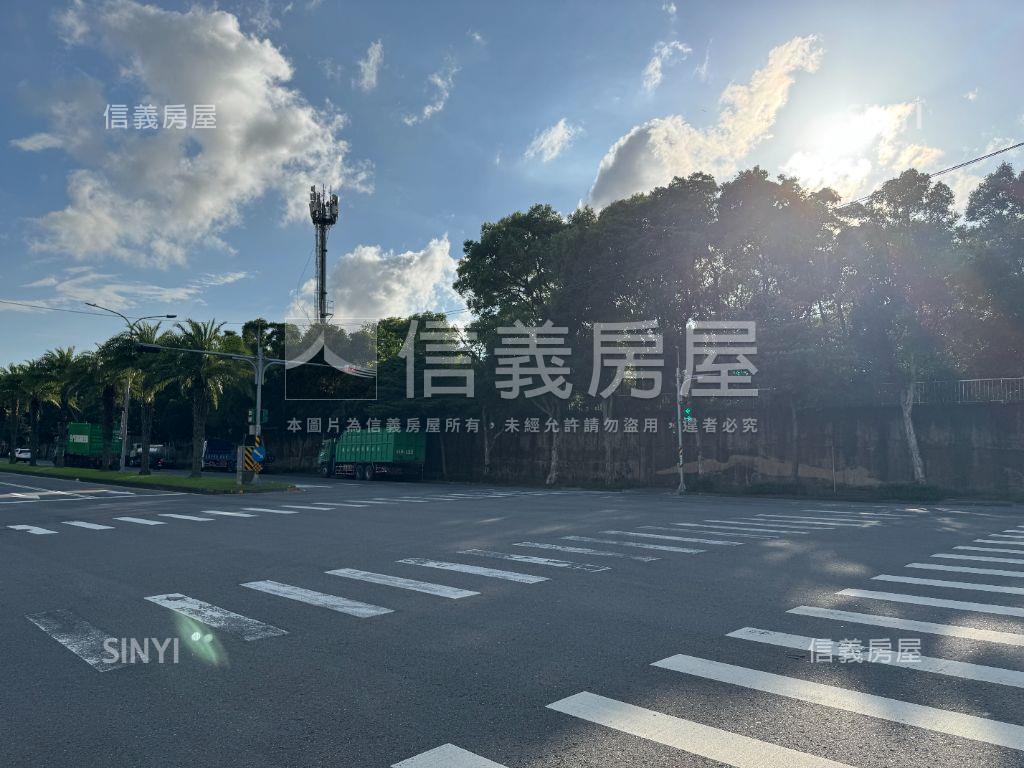 本土地就在文化北路旁農地房屋室內格局與周邊環境