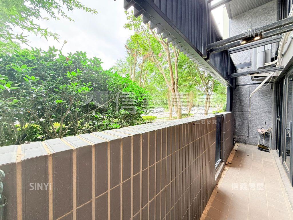 青埔高鐵新森活挑高店面房屋室內格局與周邊環境