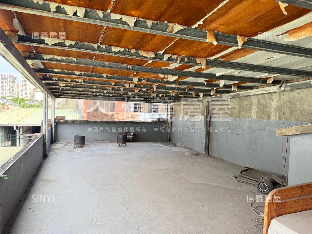 民權路近捷運站透店房屋室內格局與周邊環境