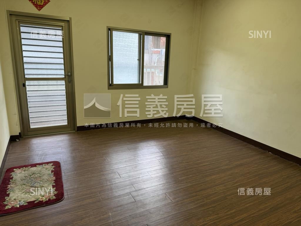 仁愛街稀有透天房屋室內格局與周邊環境