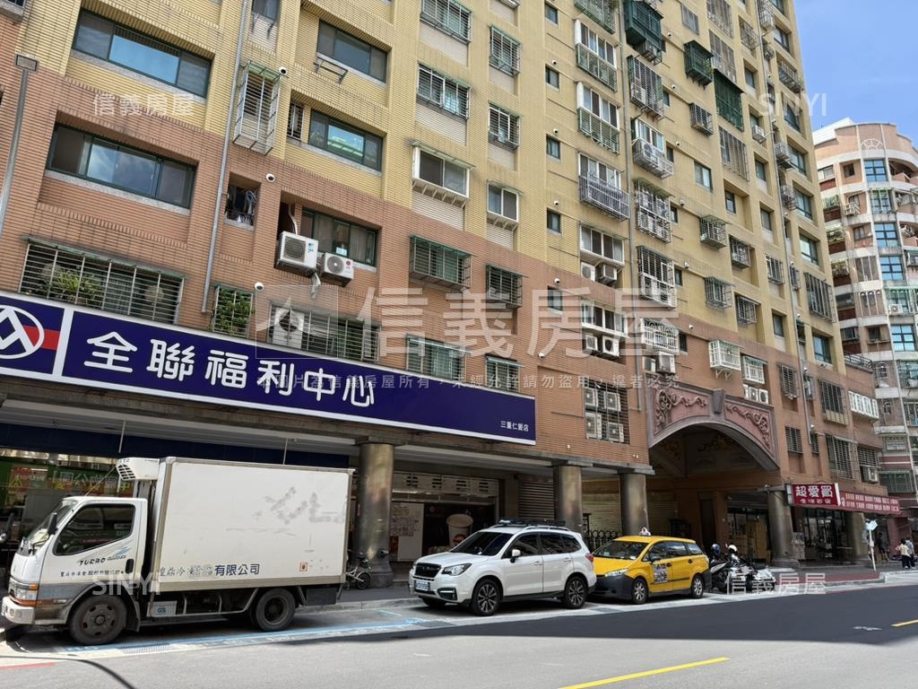 仁愛街稀有透天房屋室內格局與周邊環境