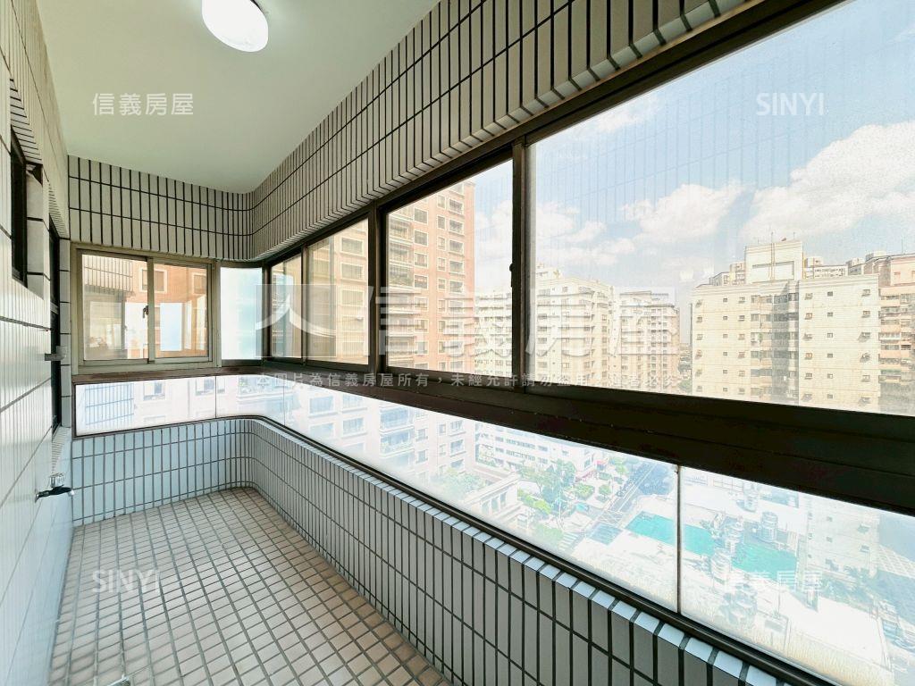 國泰瑞士花園高樓美三房房屋室內格局與周邊環境