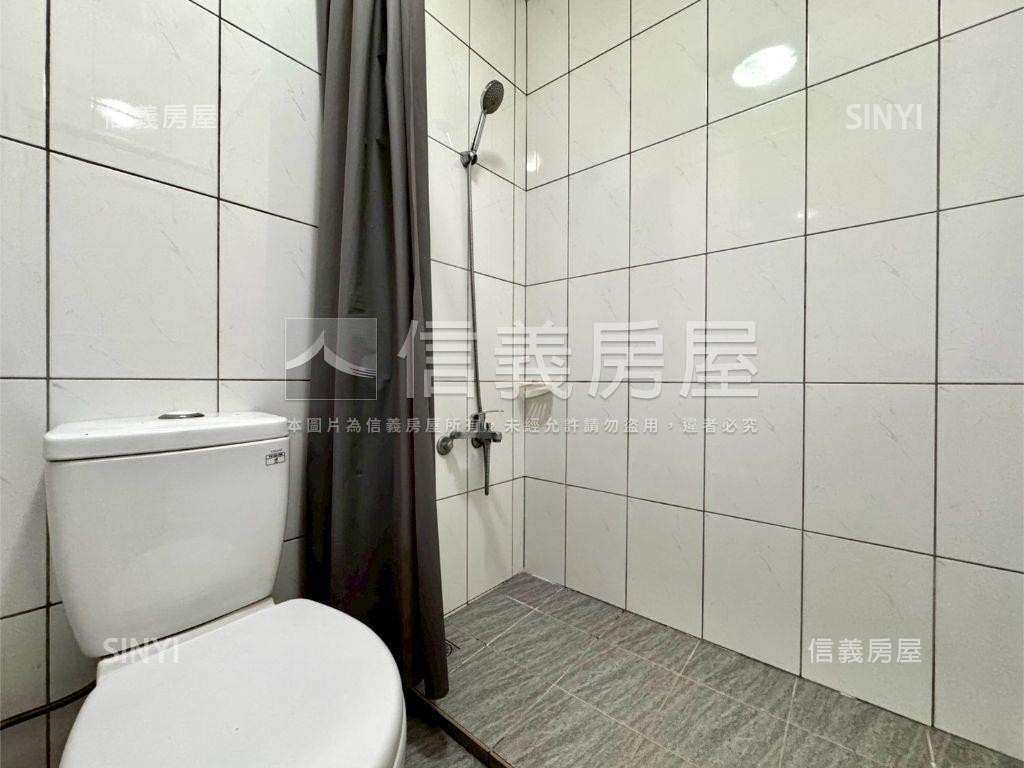 誠洲Ｅ區房屋室內格局與周邊環境