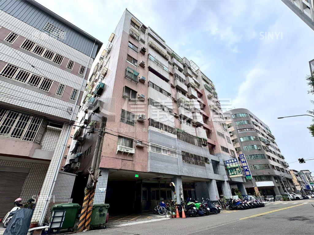 誠洲Ｅ區房屋室內格局與周邊環境