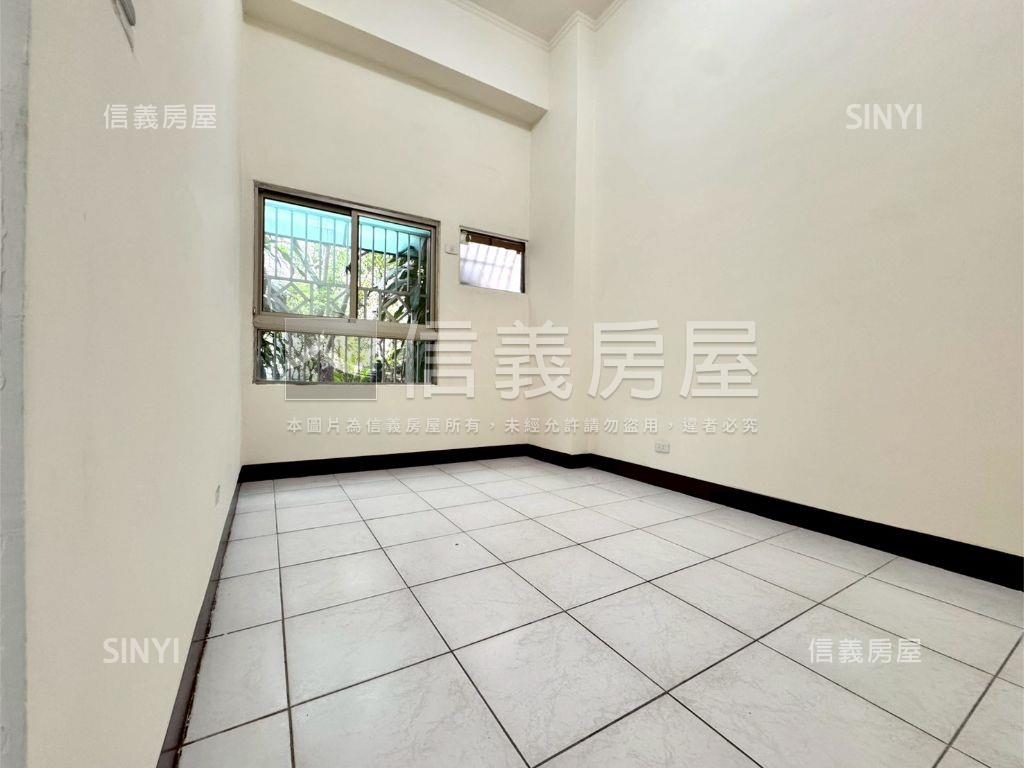 誠洲Ｅ區房屋室內格局與周邊環境