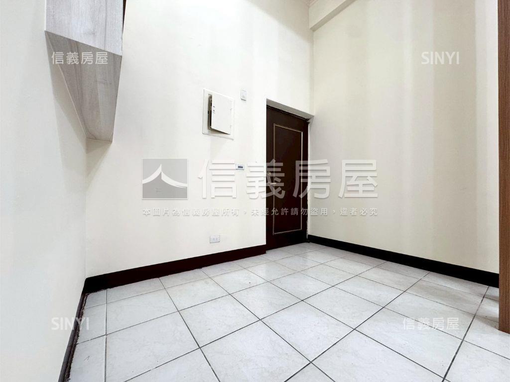 誠洲Ｅ區房屋室內格局與周邊環境