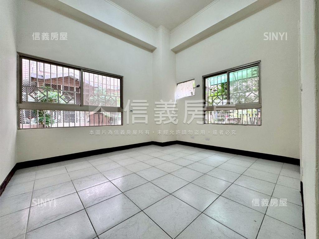 誠洲Ｅ區房屋室內格局與周邊環境