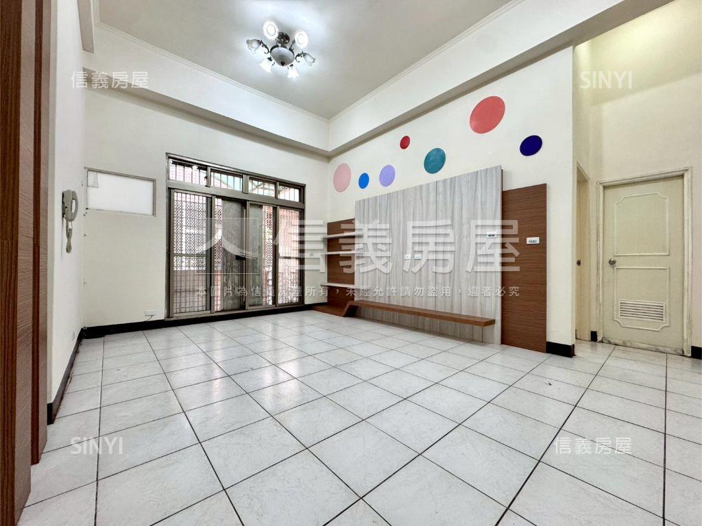 誠洲Ｅ區房屋室內格局與周邊環境