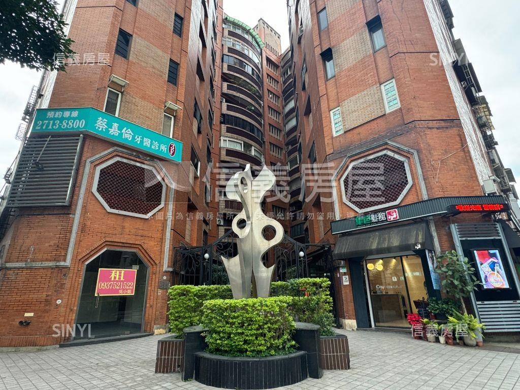 民生東稀有面寬角店房屋室內格局與周邊環境