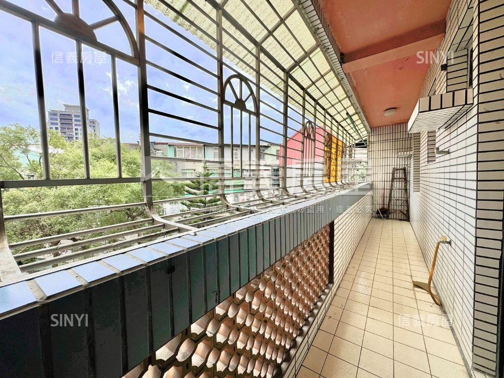 忠誠新村稀有釋出二樓房屋室內格局與周邊環境