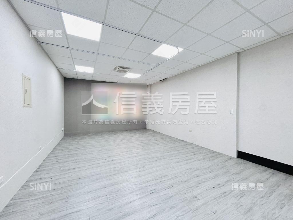 中正路黃金透天店面房屋室內格局與周邊環境