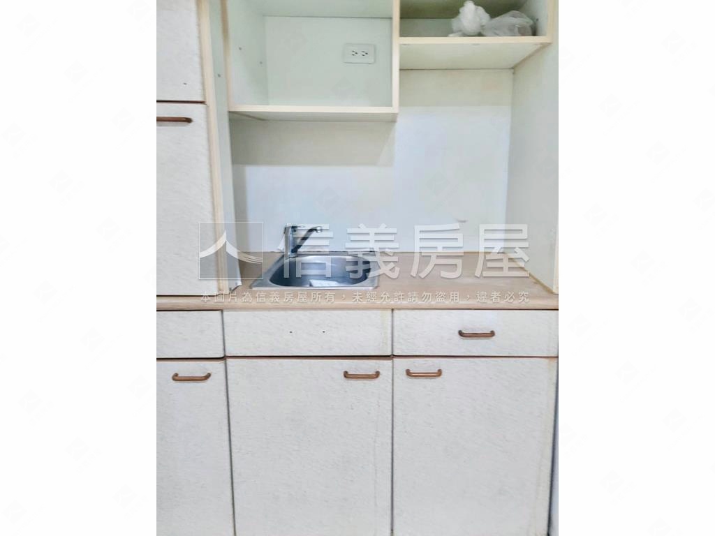 南天王綠園道優質套房－１房屋室內格局與周邊環境