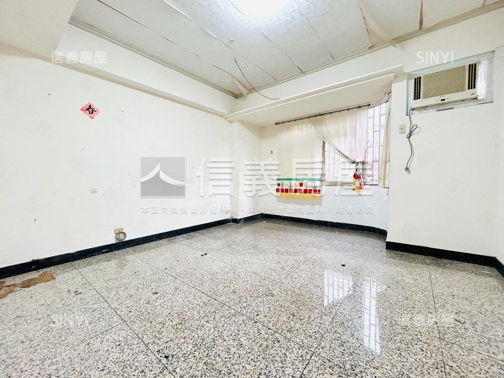 立委稀有庭院大空間房屋室內格局與周邊環境