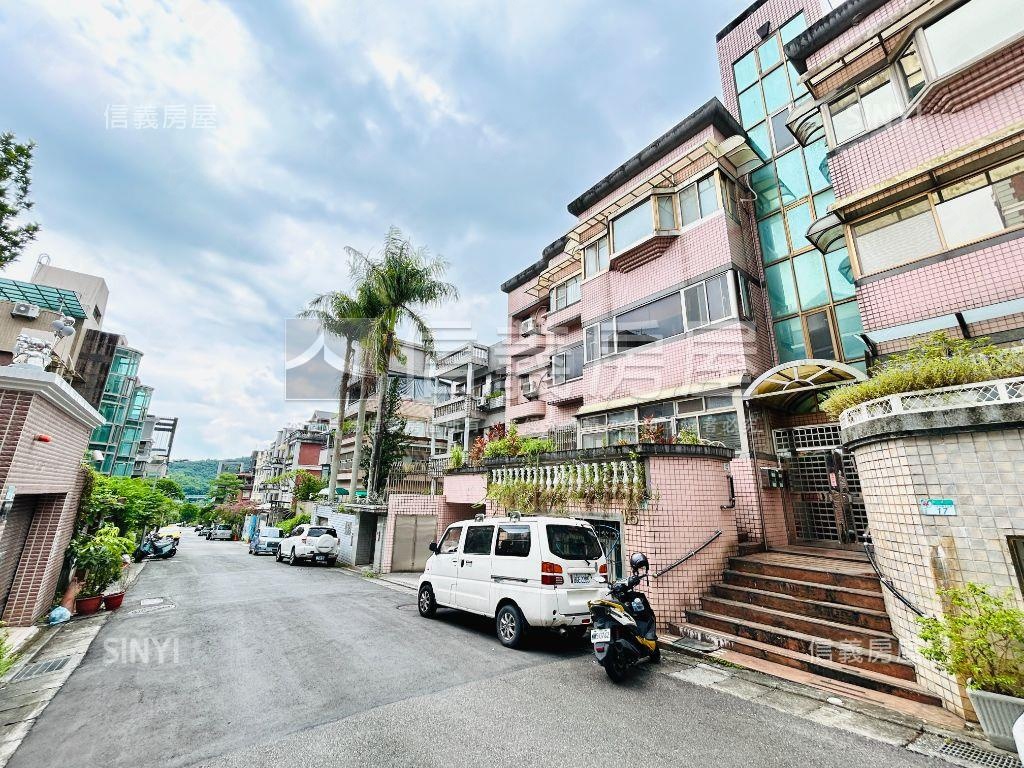 立委稀有庭院大空間房屋室內格局與周邊環境