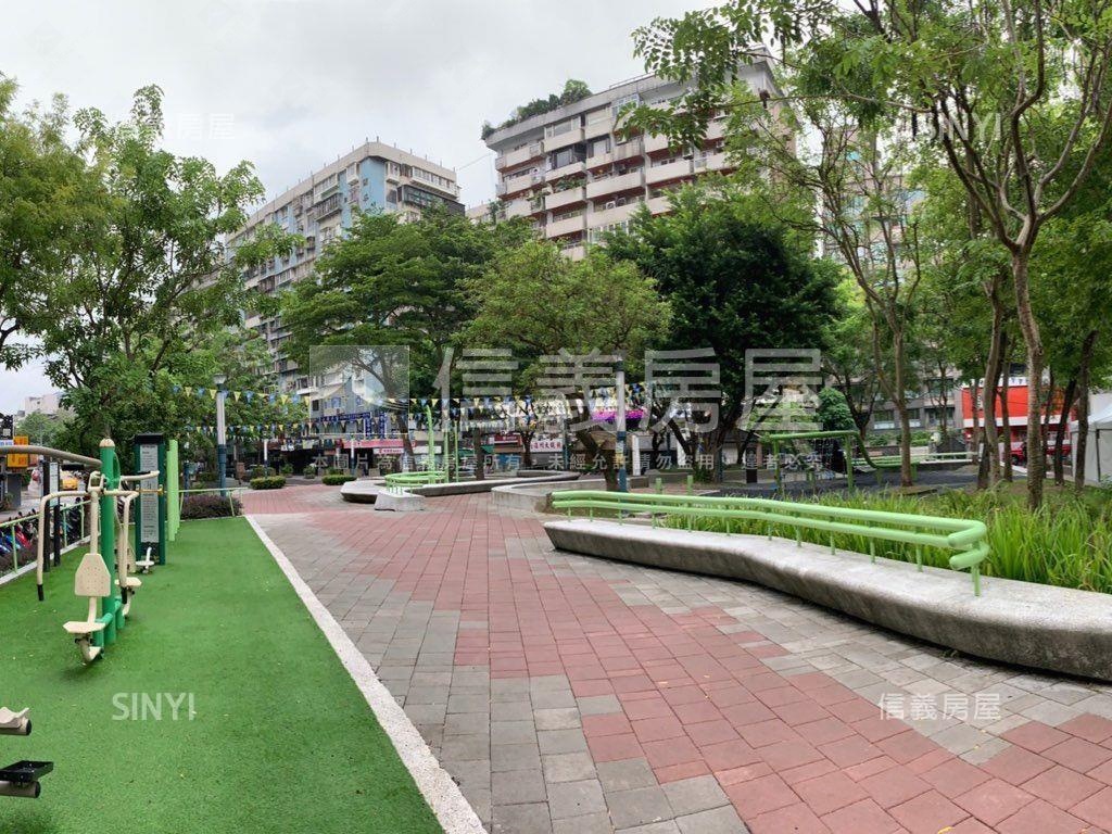 ＮＥＷ東區水仙大廈房屋室內格局與周邊環境