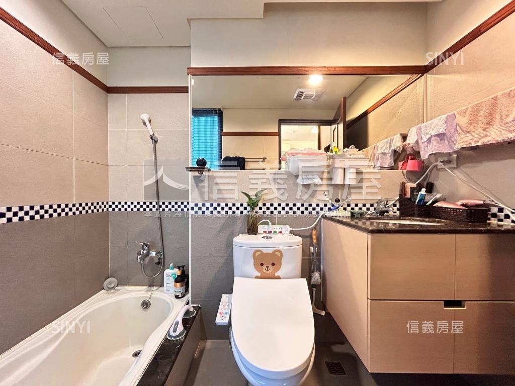 北新路三荷院臻藏三房車位房屋室內格局與周邊環境
