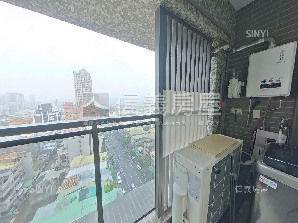榮欣建設高雄站前美宅平車房屋室內格局與周邊環境