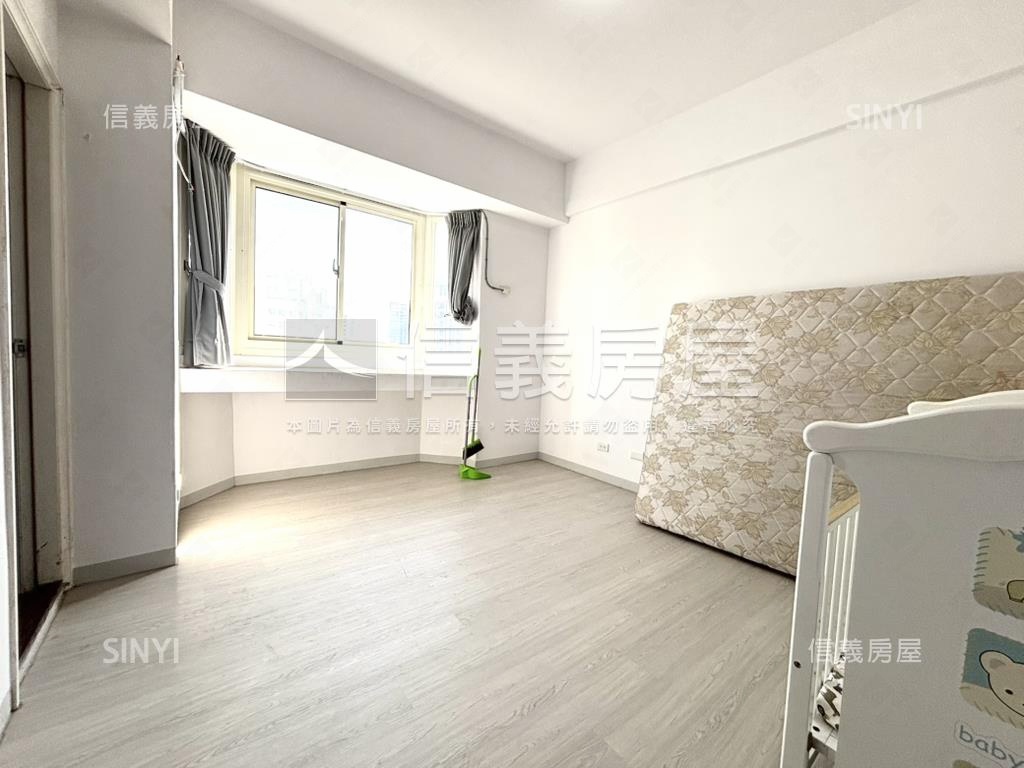 坐北朝南視野２房２衛房屋室內格局與周邊環境