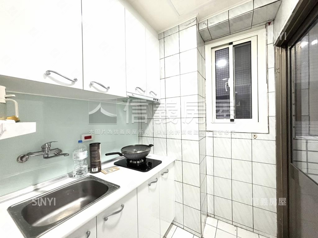 坐北朝南視野２房２衛房屋室內格局與周邊環境