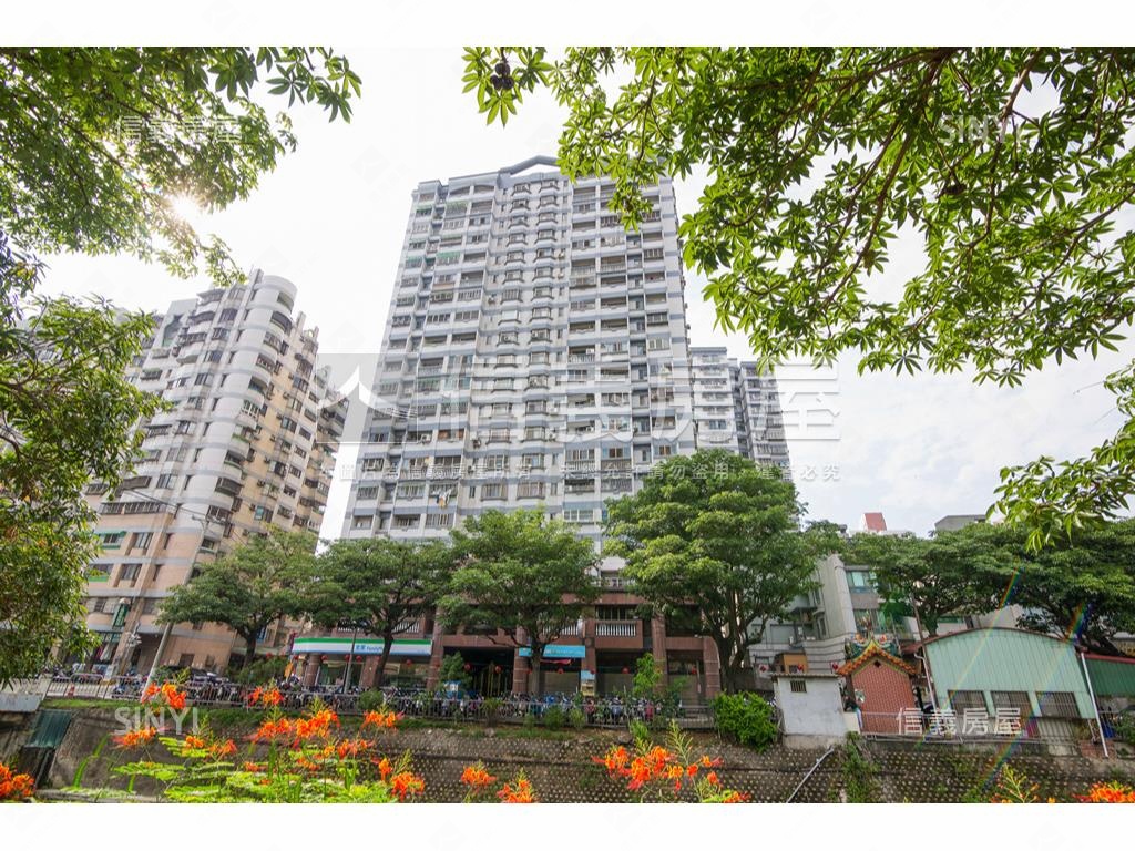 坐北朝南視野２房２衛房屋室內格局與周邊環境