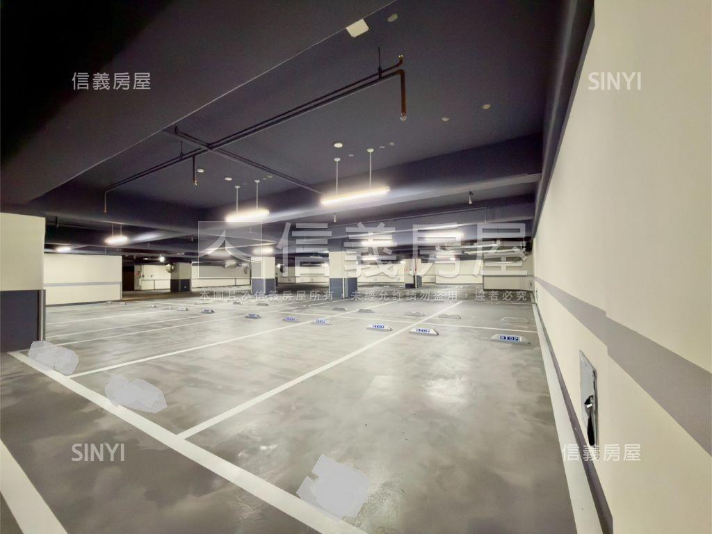 安家◆高樓景觀附坡平房屋室內格局與周邊環境