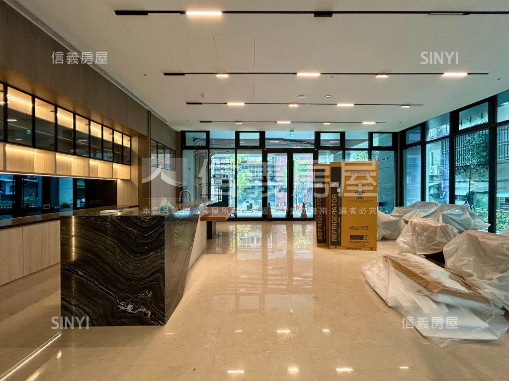 安家◆高樓景觀附坡平房屋室內格局與周邊環境