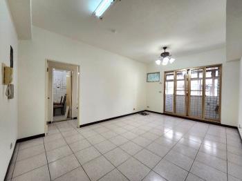 民權四房捷運美廈