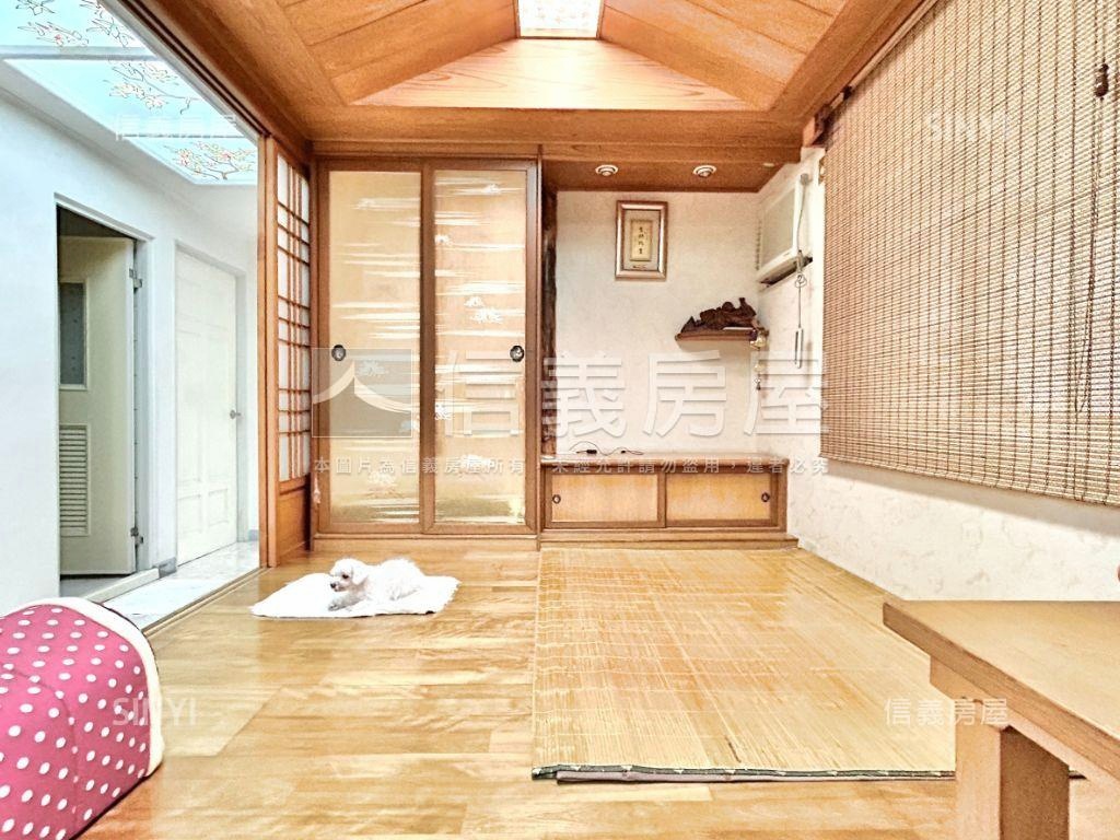 近市場百貨機能好四房平車房屋室內格局與周邊環境