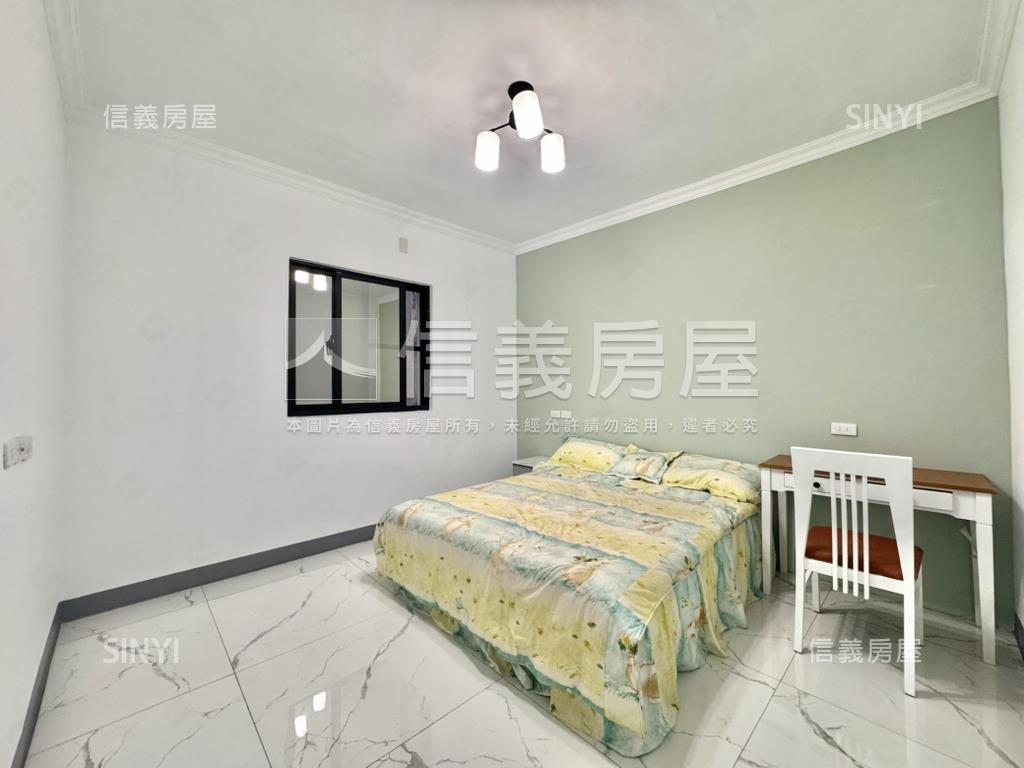 輕軌景觀首排採光翻新三房房屋室內格局與周邊環境