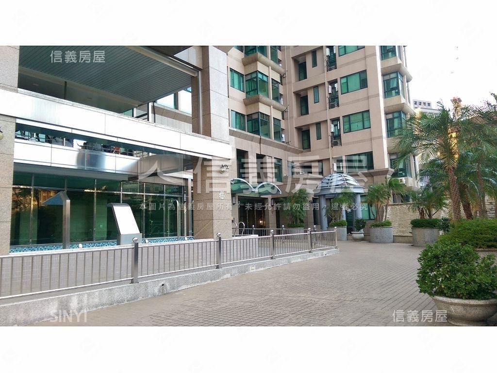 雲天收租美屋房屋室內格局與周邊環境