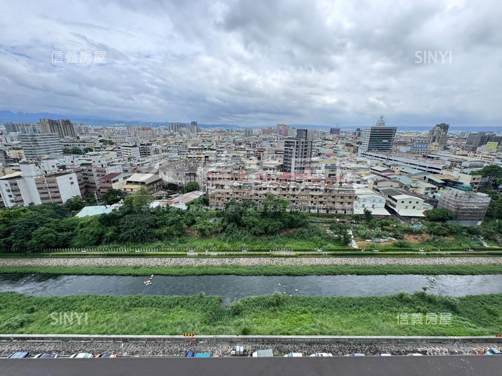 興大康橋｜次頂樓河景景觀房屋室內格局與周邊環境