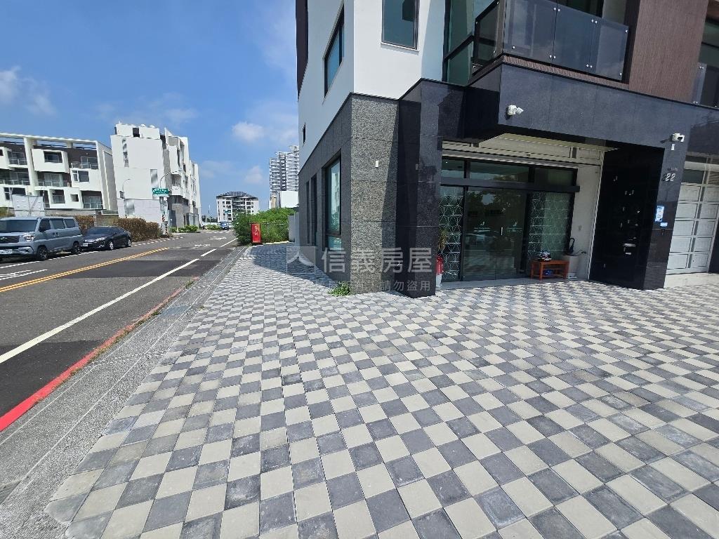 九份子國小角窗電梯店墅房屋室內格局與周邊環境
