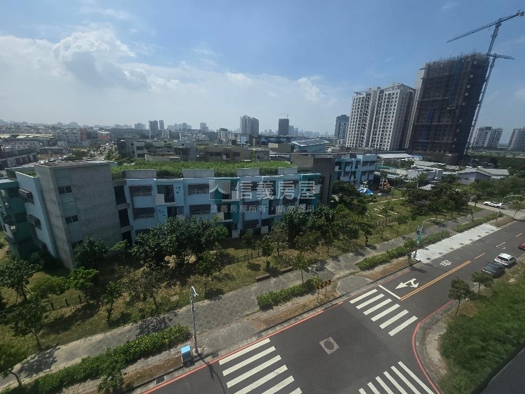 九份子國小角窗電梯店墅房屋室內格局與周邊環境