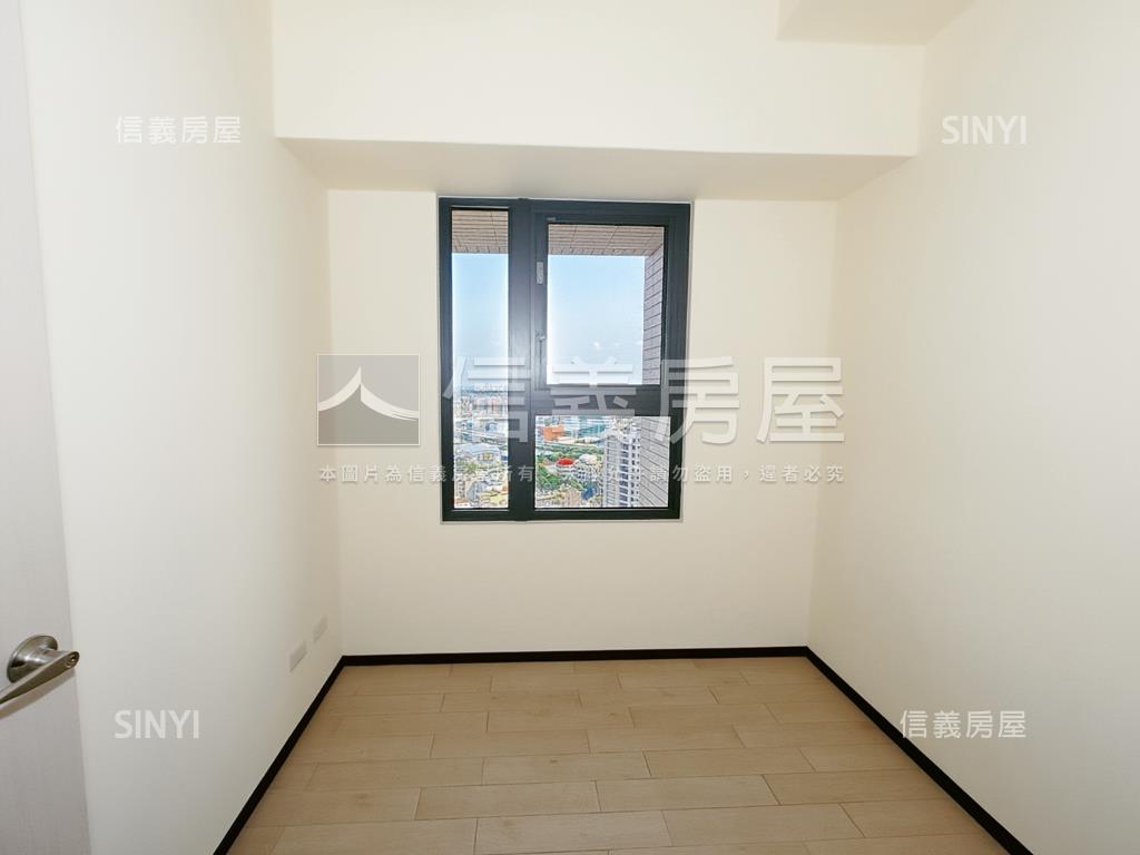 高鐵。高樓景觀三房平車房屋室內格局與周邊環境