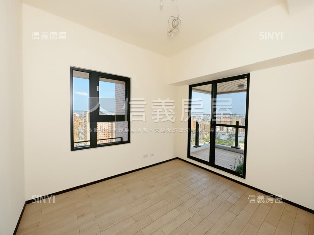 高鐵。高樓景觀三房平車房屋室內格局與周邊環境