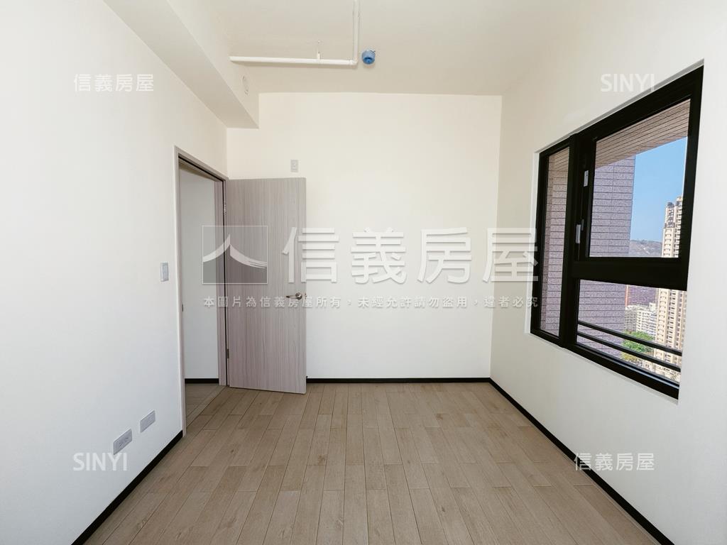 高鐵。高樓景觀三房平車房屋室內格局與周邊環境