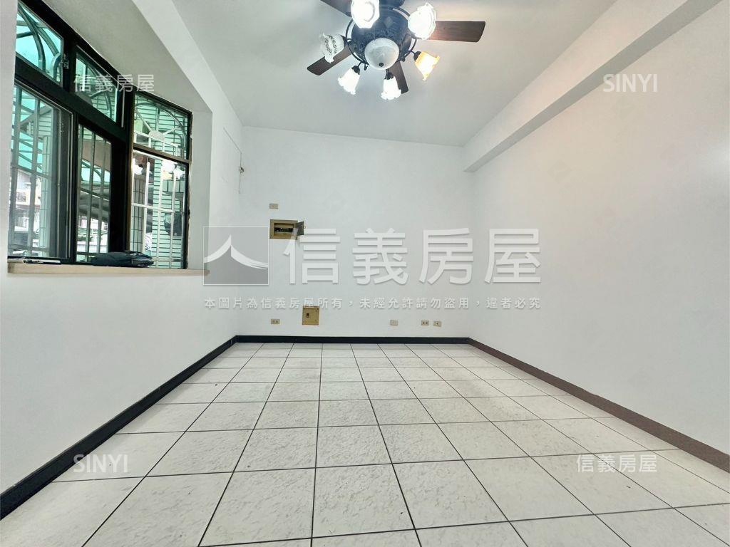 Ａ案！大里前院活路美透天房屋室內格局與周邊環境