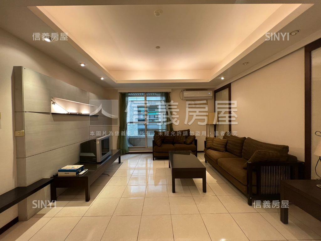 專約潤泰大家寬敞四房車位房屋室內格局與周邊環境