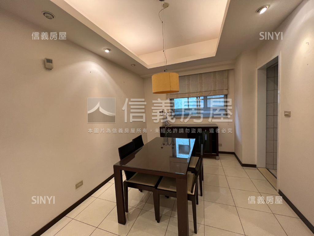 專約潤泰大家寬敞四房車位房屋室內格局與周邊環境