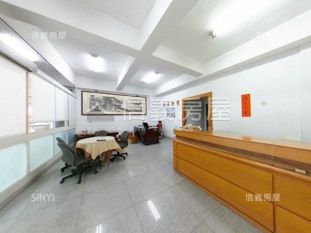 新莊１＋２樓店面房屋室內格局與周邊環境