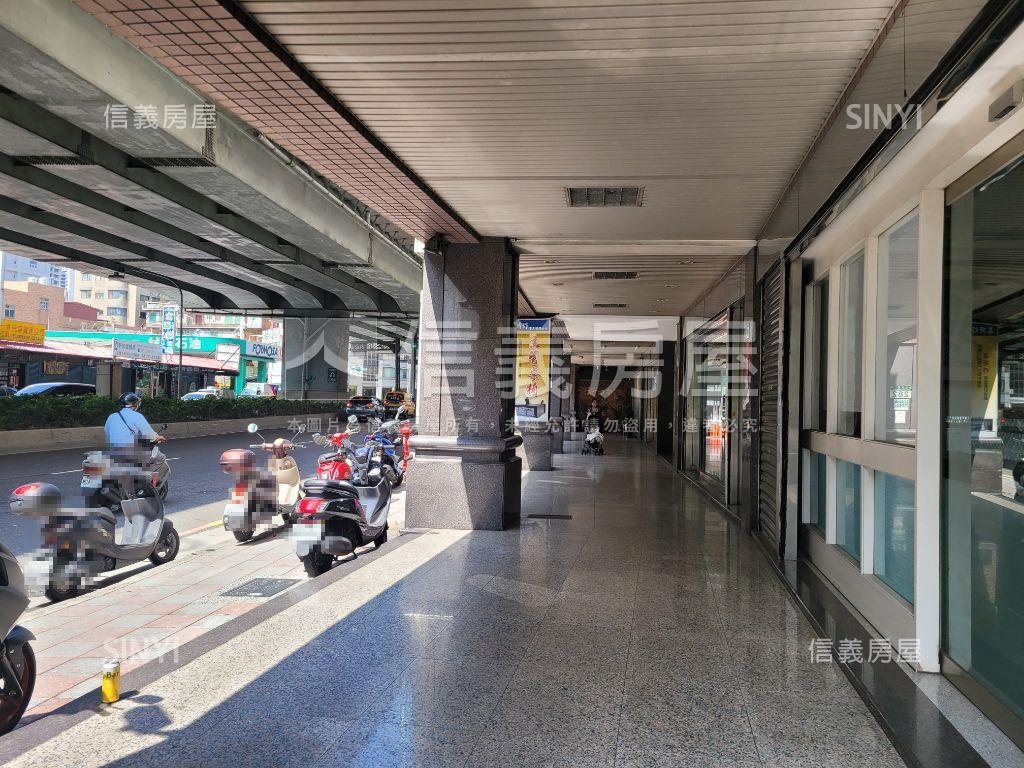 新莊１＋２樓店面房屋室內格局與周邊環境